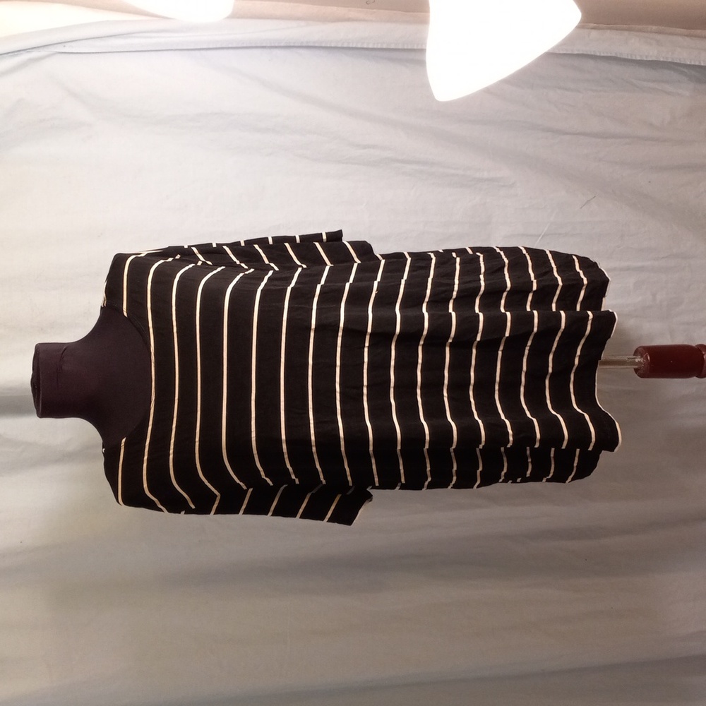 Citiknits 1X Slinky Short Sleeve Top Shirt Black White Stripes Stretchy